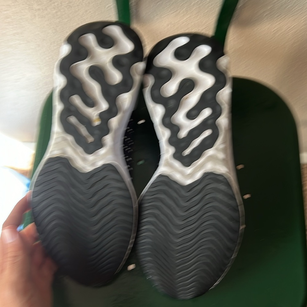 Nike men’s react phantom - Picture 3 of 4